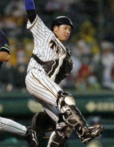 【文春】阪神梅野、“禁断の巨人移籍”も視野に…原因は矢野燿大監督の“塩対応”