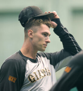 フルプが左手有鉤骨骨折で登録抹消 今期絶望かも