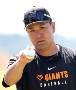 明日は37歳と45歳のレジェンド通しの投げ合い