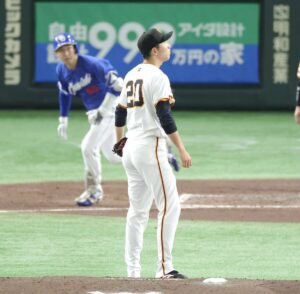 阿部監督「変化球を操れていなかった」戸郷「そんなこともない」